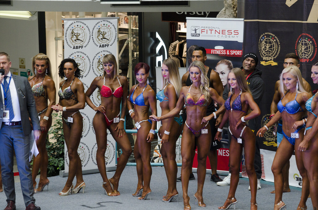 female bodybuilder