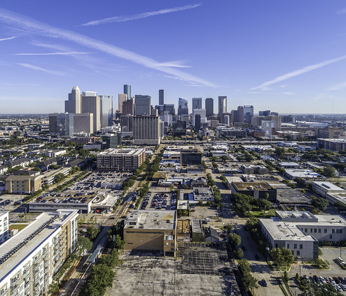 caydon dreweryplace october texas usa zieglercooper aerial architecture building downtown image midtown multifamily photo photograph residential skyline f45 mabrycampbell november 2019 november12019 20191101campbelldji0768pano 88mm ¹⁄₈₀₀sec 100 24mm fav10