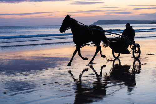 dawn ireland nordireland portrush sunrise thewhiterocks beach blackhorse horse reflex sandreflex coleraine irlandadelnord regnounito