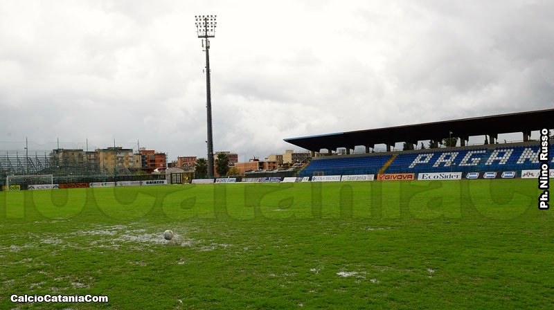 Paganese-Catania rinviata per pioggia: un'immagine vista due volte...