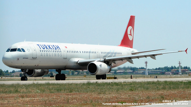 Turkish Airlines, Airbus A321 > TC-JRI (BLQ/LIPE - 28.07.2013)
