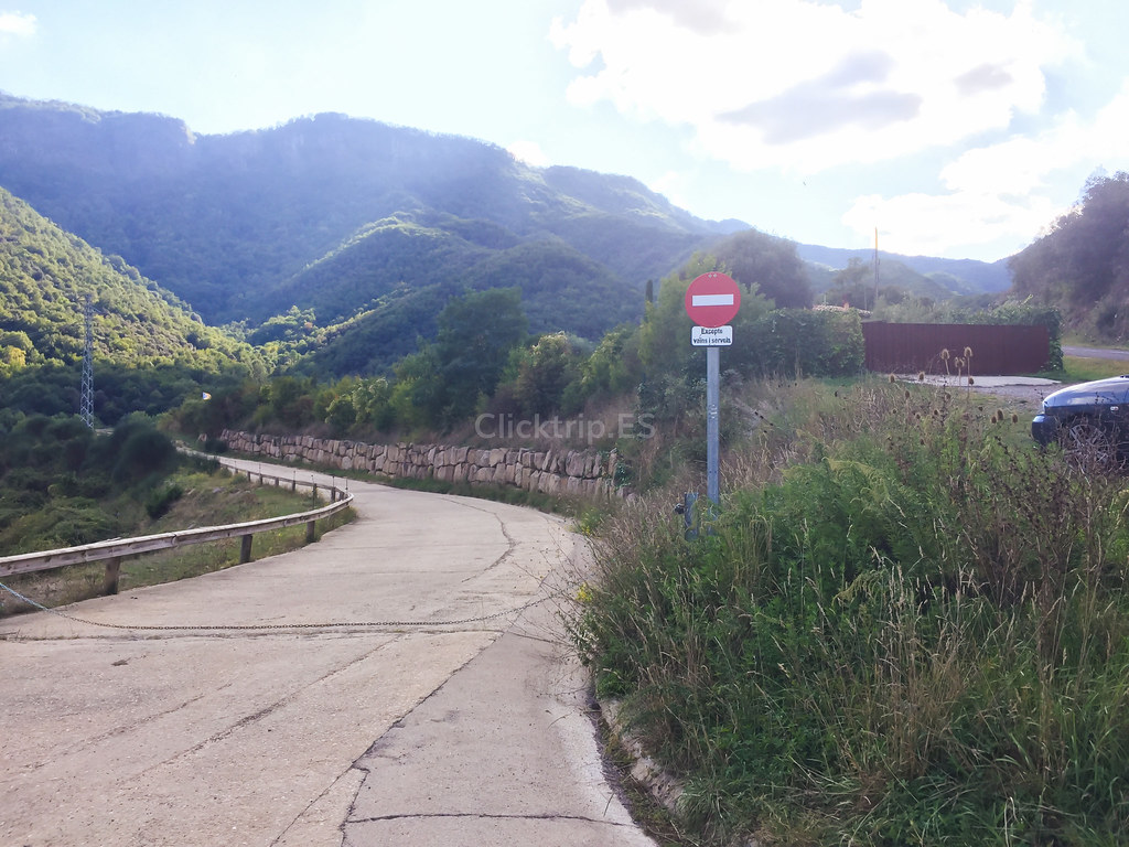 Ruta al Salt del Roure (Joanetes) Vall d'en Bas | ClickTrip - Rutas por la Garrotxa