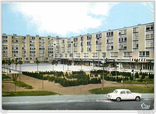62 - ARRAS - RESIDENCE ST POL - Cite moderne d'HLM - | by memoire2cite104