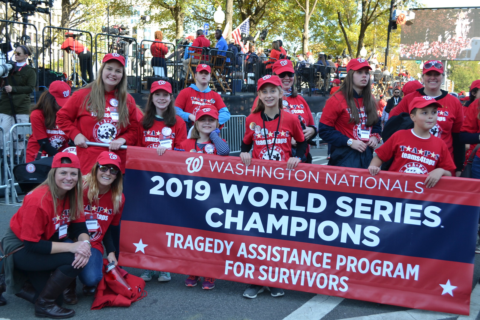 2019_T4T_World Series Parade 60