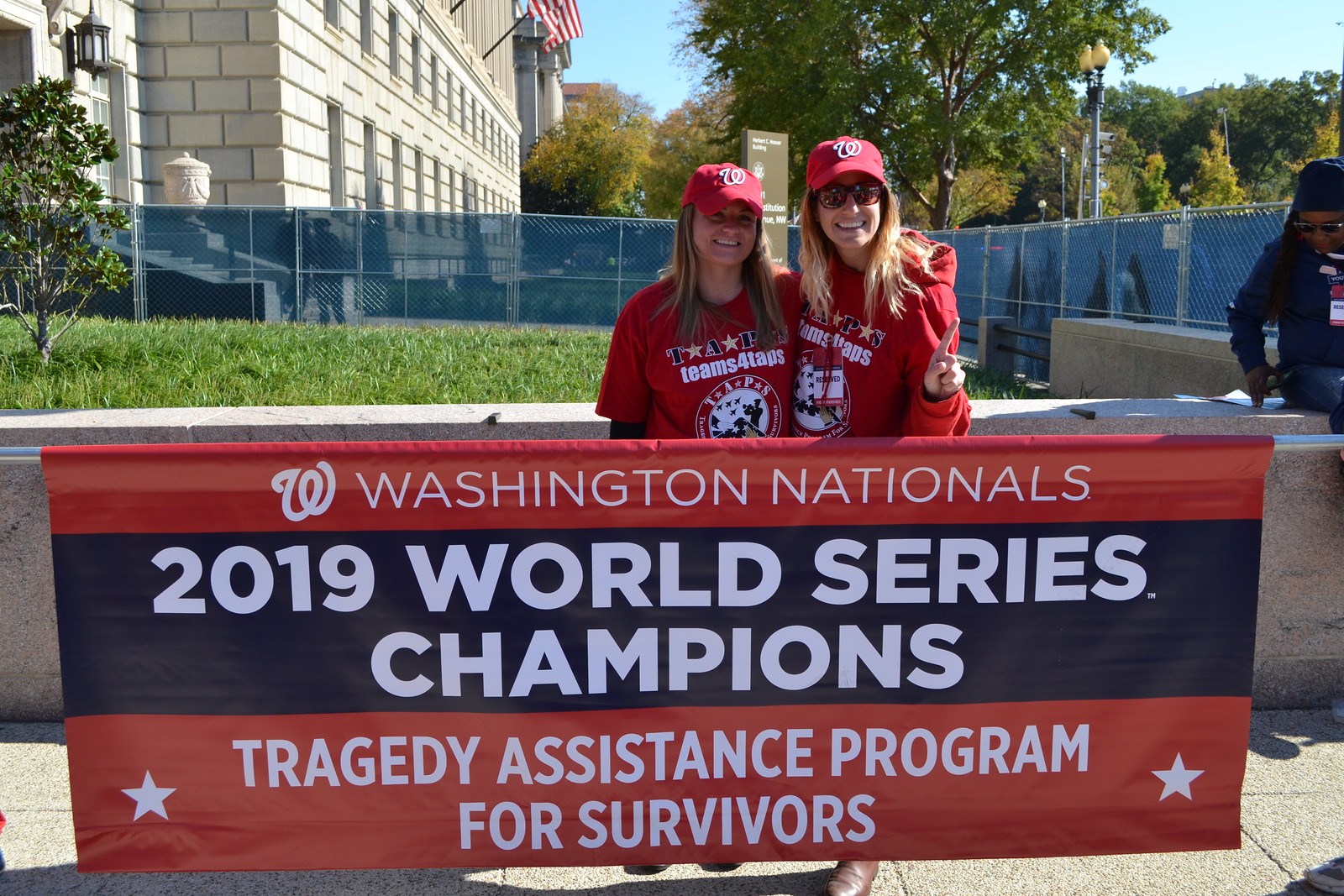 2019_T4T_World Series Parade 20