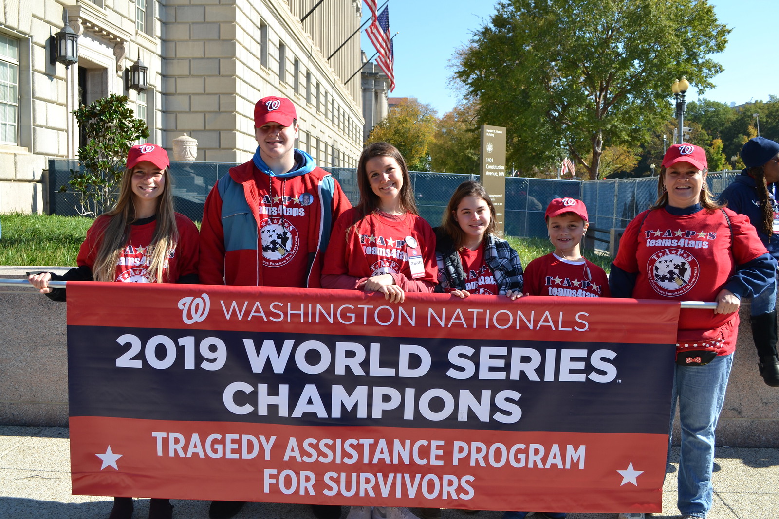 2019_T4T_World Series Parade 18