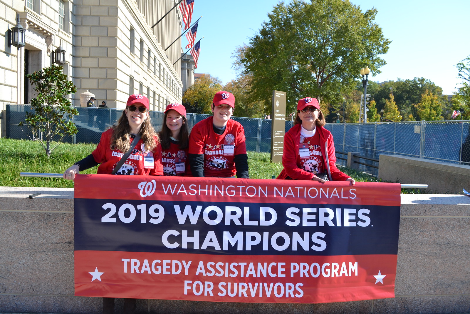 2019_T4T_World Series Parade 13