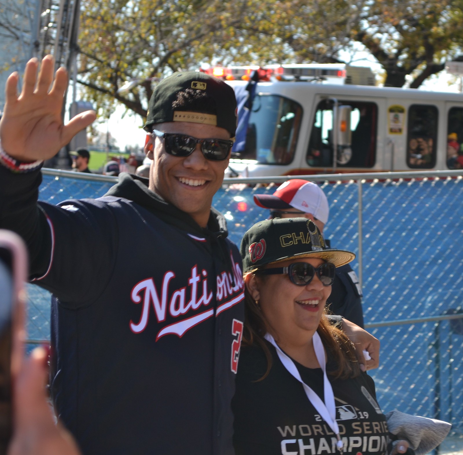 2019_T4T_World Series Parade 66
