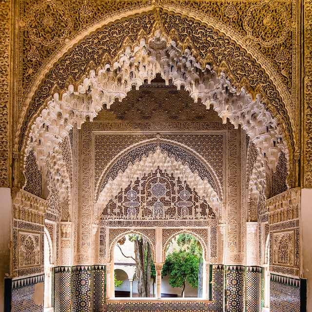 Alhambra Symmetry III