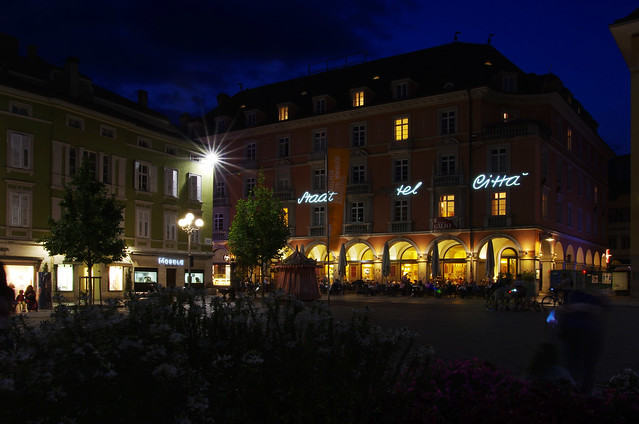 Evening stroll in Bolzano