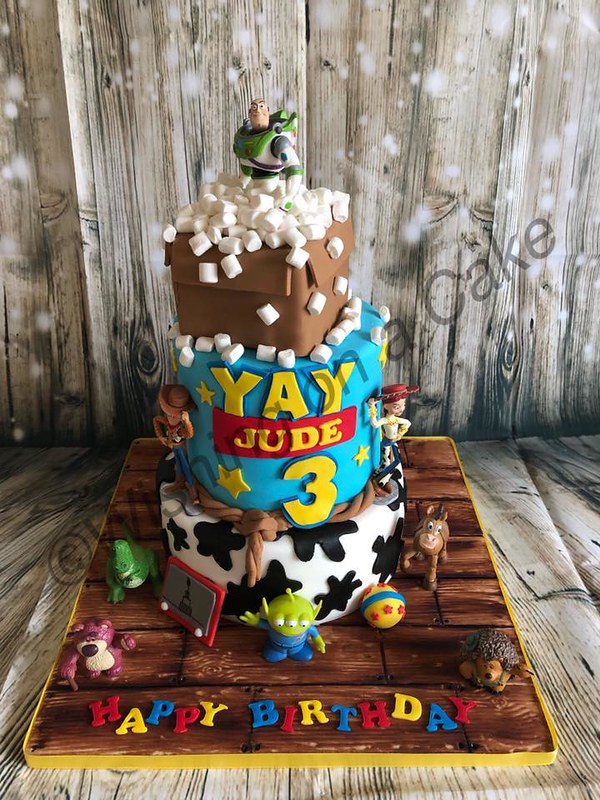 Toy Story Cake by Wishing on a Cake