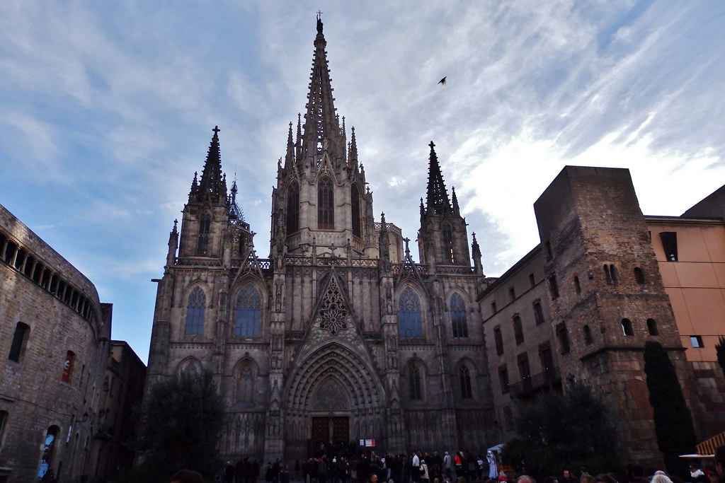 Barcelona - Catedral a contraluz.