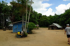 Village Noir-Marron du Suriname, Balade en pirogue sur le Maroni