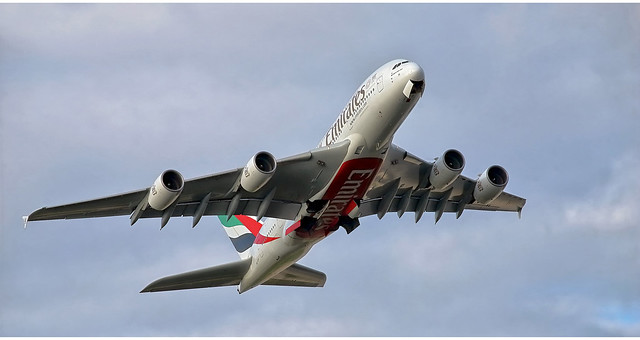 Emirates  Airlines A6-EDG