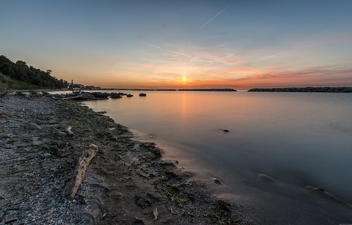 Between day and night by Mario Ottaviani Photography, Sony a7rII | Sigma MC-11 | Tamron 15-30mm f2.8 VC USDsea night twilight day mare bluehour between cr
