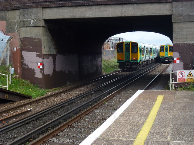 Class 313 at East Worthing Station