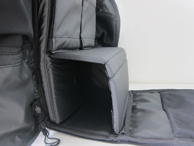 Wandrd DUO Daypack - POP Cube - In Used