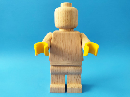LEGO Originals Wooden Minifigure (853967)