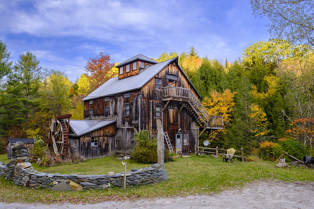 Old wood cabin, Vermont - DSCH0188