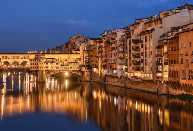 The Arno Houses