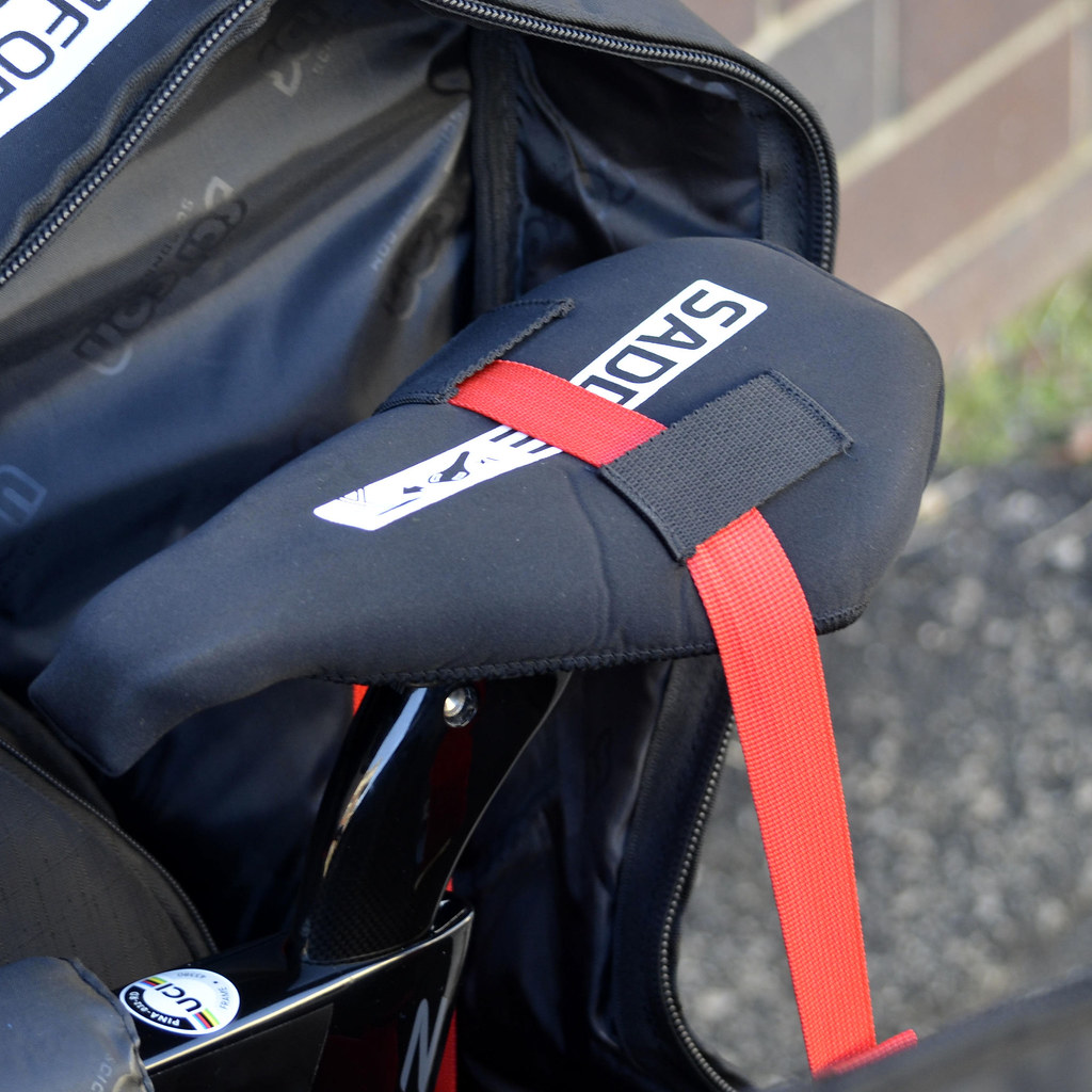 aerocomfort 3.0 road bike travel bag review