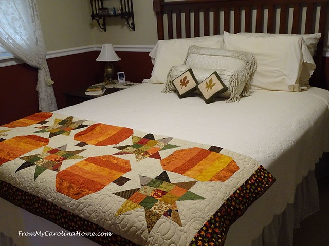 Chic Ideas For How To Decorate With Quilts of ALL Types