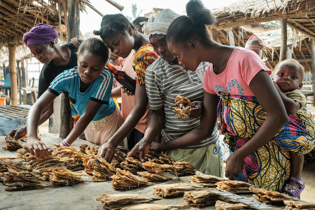 Market day in Yanonge - DRC.