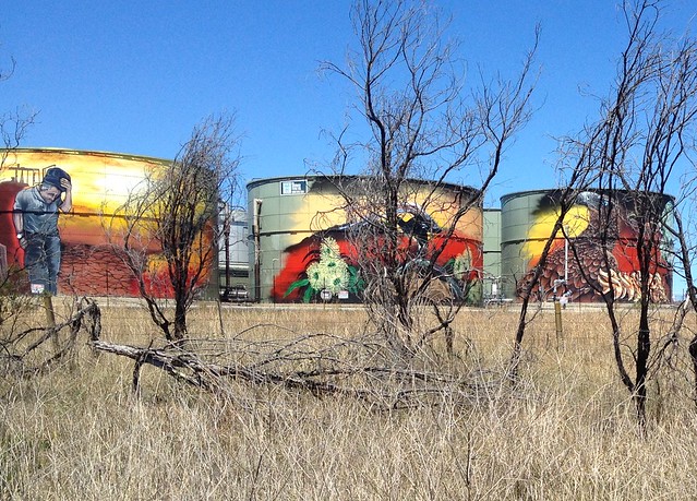 SiloArt comment on Climate Change on the Hume Highway south of the Cross Roads SW of Sydney