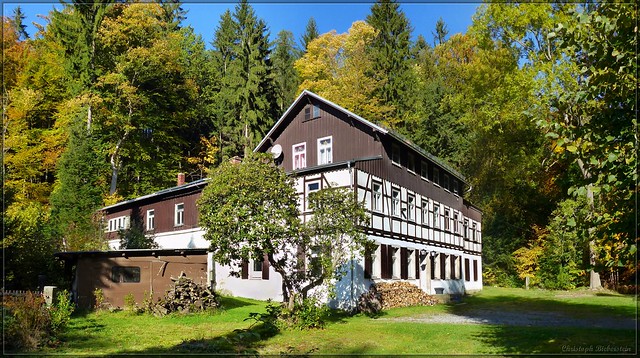 Fachwerkhaus der ehemaligen Oberhütte im Bielatal