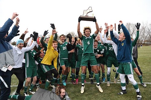 Big day in Windsor, CT as boys soccer earns a thrilling 3-2 victory over Holderness School in the finals to secure the program's first outright NEPSAC title and CA's 6th NEPSAC championship in school history. Go Green! Lisa Aciukewicz P '18