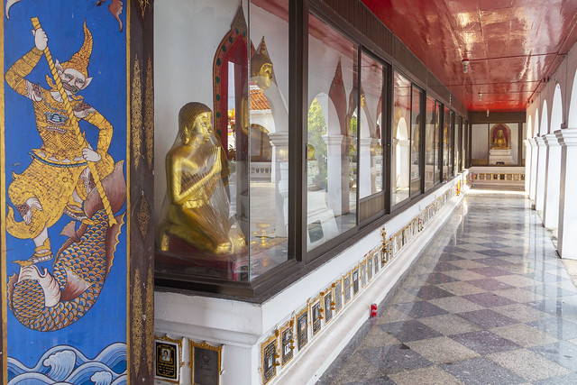 Buddha statues and cloisters at Wat Poramai Yikawat in Ko Kret, Nonthaburi near Bangkok