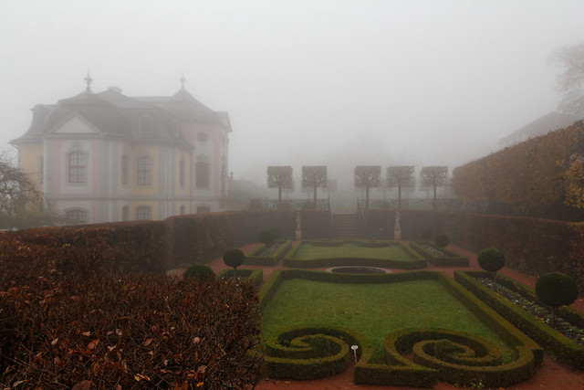 Rococo in the autumn fog