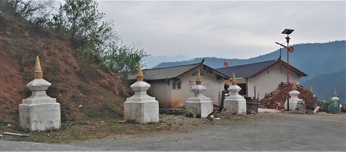 ch-yu21-shangri la 2-gorge-route (3)