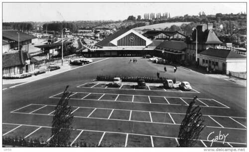 LISIEUX (14) LA GARE ( M. Camelot, Architecte, Urbanisme de Lisieux ) | by memoire2cite114