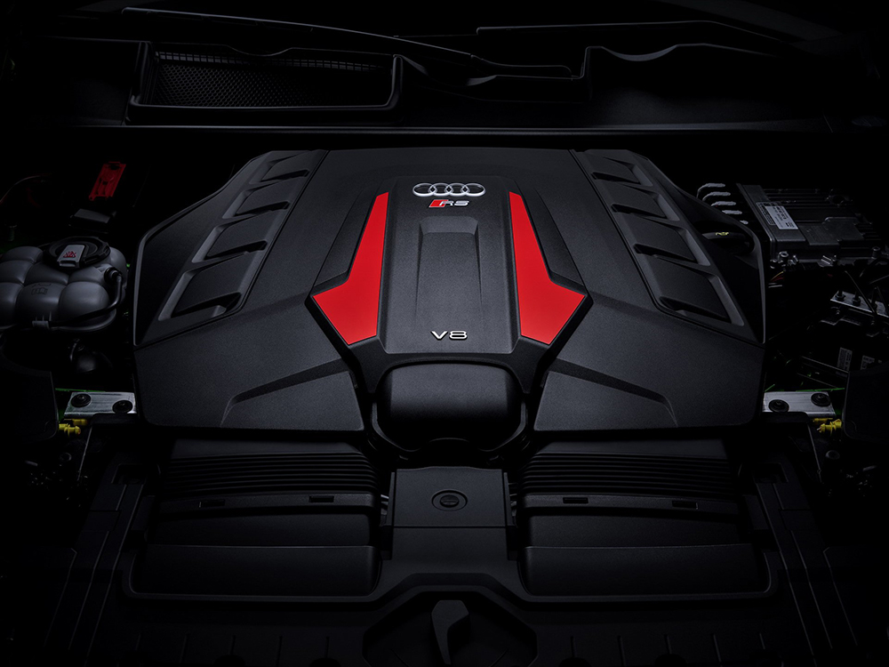 Audi-RS-Q8-1-1