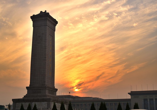 chinesecivilwar 1950s revolution obelisk chineserevolution warmemorial sunset monumenttothepeoplesheroes memorial monument asia travel tourism traveldestinations touristattractions famousplace eastasia china beijing peking capitalcities locallandmark nationallandmark chineseculture tiananmen tiananmensquare publicsquare