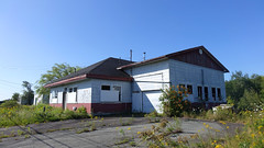 Abandoned House in Beaver Bank, Nova Scotia
