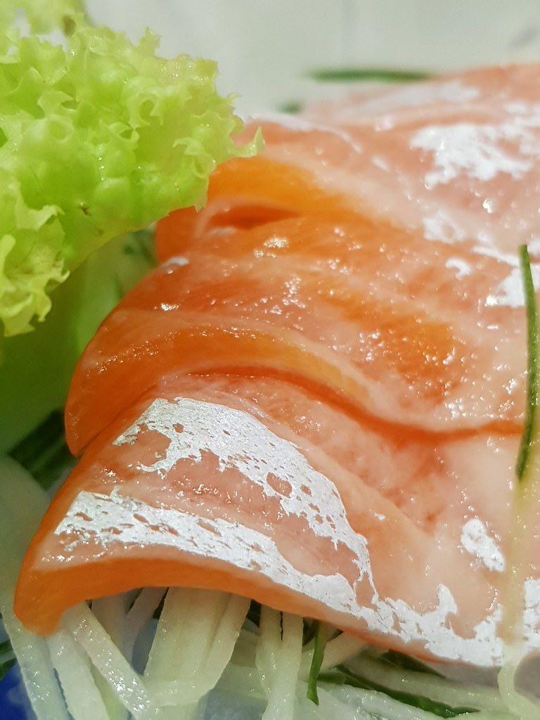 三文鱼鱼腩 Salmon Toto rm$11.80 @ 明太寿司 Sushi Mentai USJ9