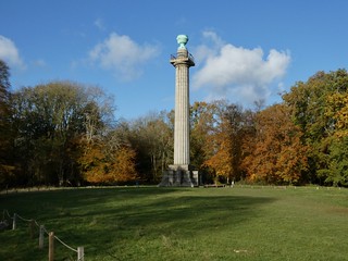 Bridgewater Monument Tring Circular walik