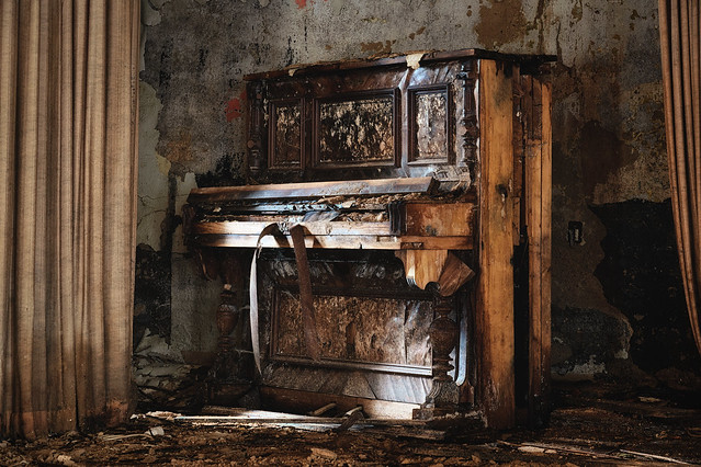 Rotten Piano
