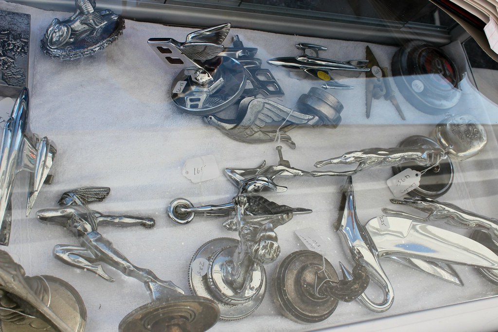 Radiator ornaments jumble | Richard Spiegelman | Flickr