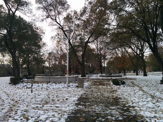 Dufferin Grove after the first snow last Thursday (6) #toronto #dufferingrove #dufferingrovepark #snow #latergram