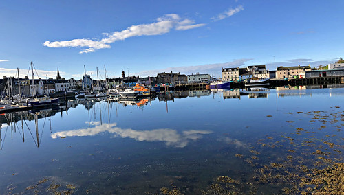 uk scotland lewis stornoway harbor reflections