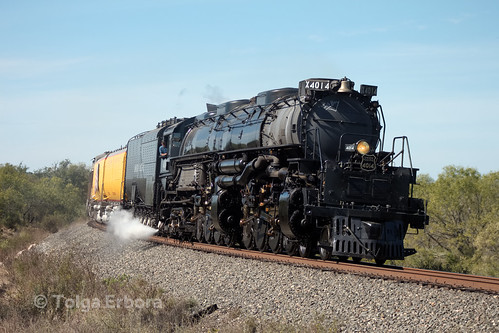 up union pacific 4014 texas knippa san antonio sabinal train steam locomotive excursion business passenger railroad big boy