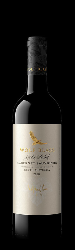 Wolf Blass Gold Label Cabernet Sauvignon 2018_Bottle Shot