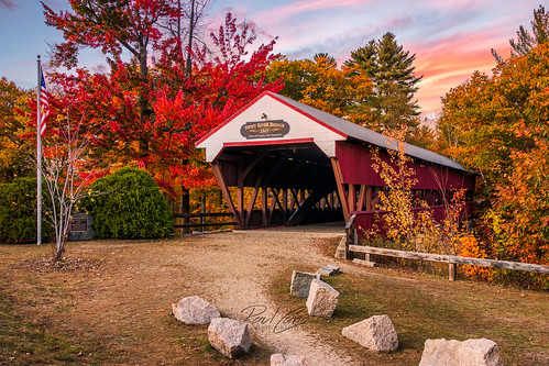 swiftriverbridge bridge covered coveredbridge old antique historic wooden raulcano canon 80d canon80d dslr photography landscape newengland newhampshire nh conway engineering fall season autumn warm warmth colorful cool sunset evening travel trip foliage earth nature