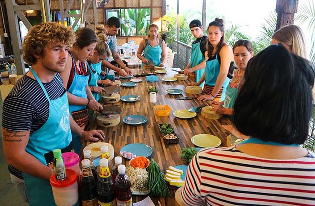 Mama Noi Thai Cookery School (Chiang Mai, Thailand) – Brochures, Info, Price & Reviews
