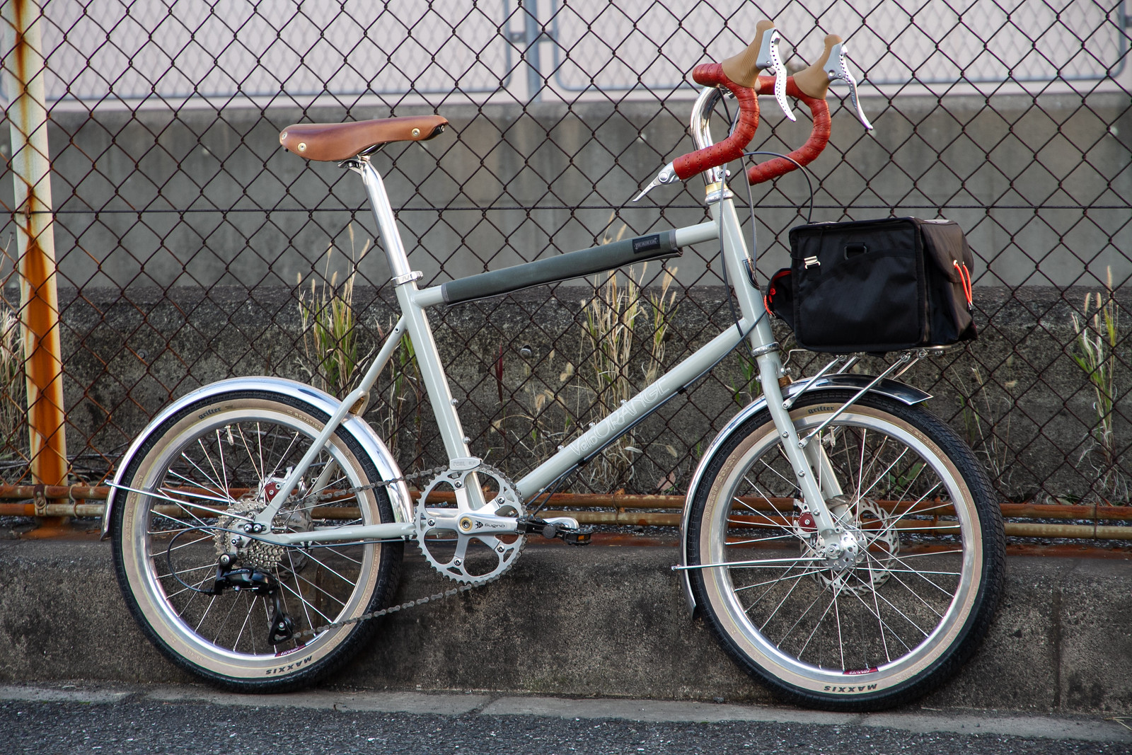 *VELO ORANGE* neutrino (L)