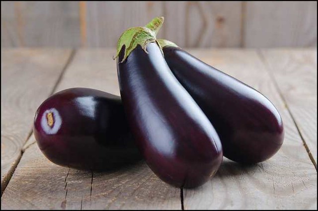 3683 8 Health reasons you should not miss Eggplants from your diet