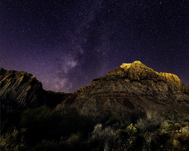 024693764230934-118-19-11Stary Night Over Red Rock Canyon-4